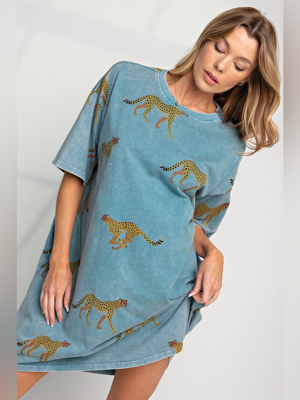 Easel MINERAL WASHED CHEETAH PRINT T-SHIRT DRESS